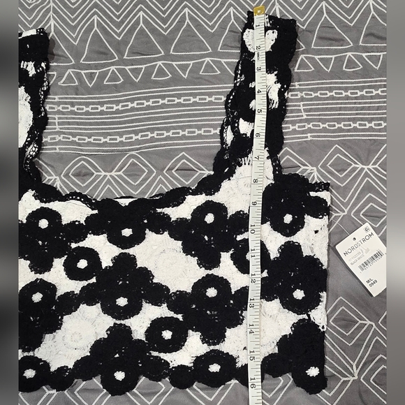 Avec Les Filles Floral Crocheted Mini Skirt And Cropped Top Set Size M/L - Picture 4 of 13